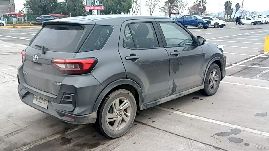 TOYOTA - 3
