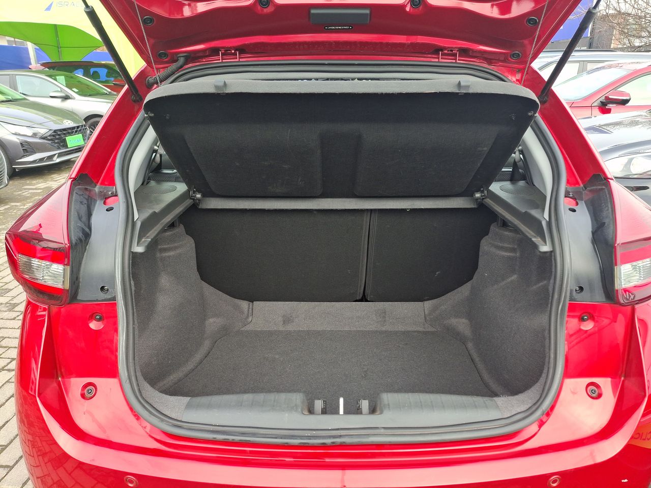 CHERY - 12