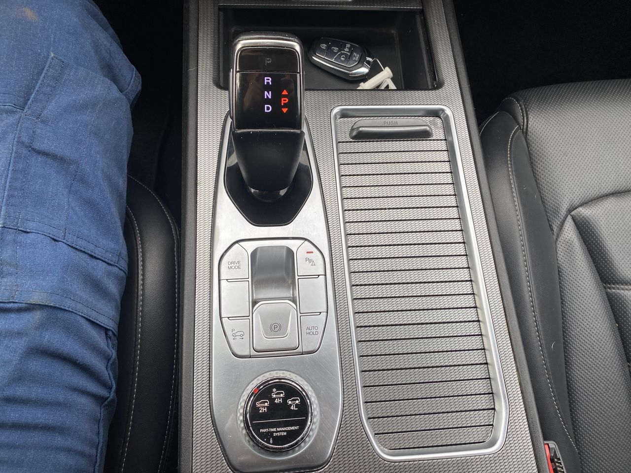 SSANGYONG - 24