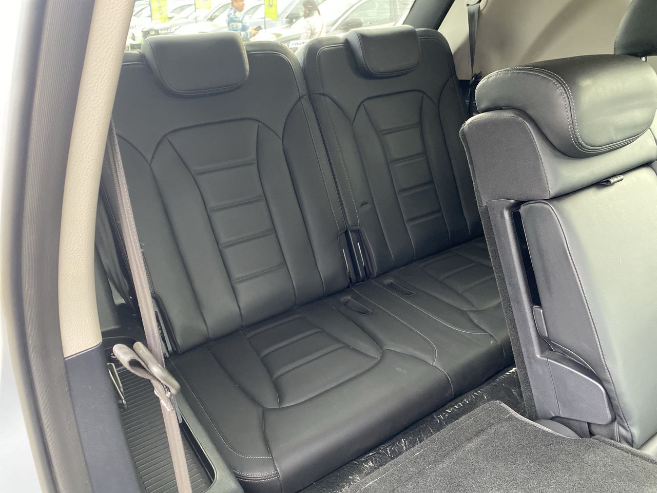 SSANGYONG - 28