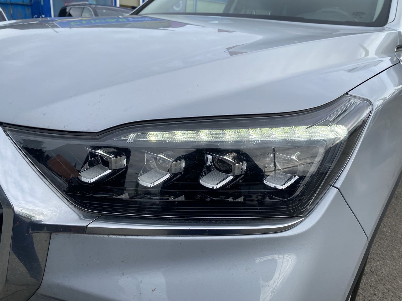 SSANGYONG - 11