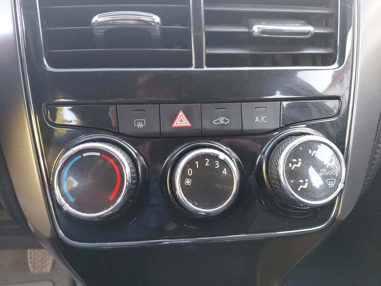TOYOTA - 27