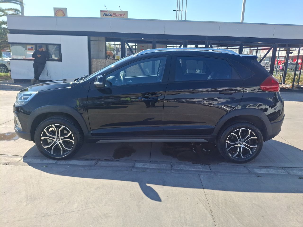 CHERY - 4