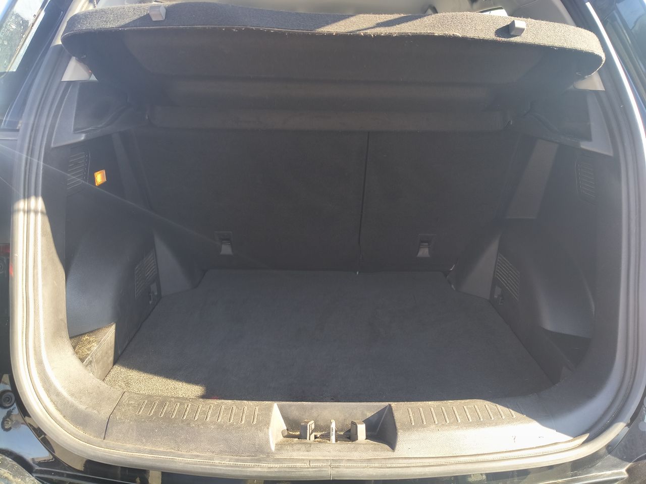Chery Tiggo 3 — foto 14 de 22