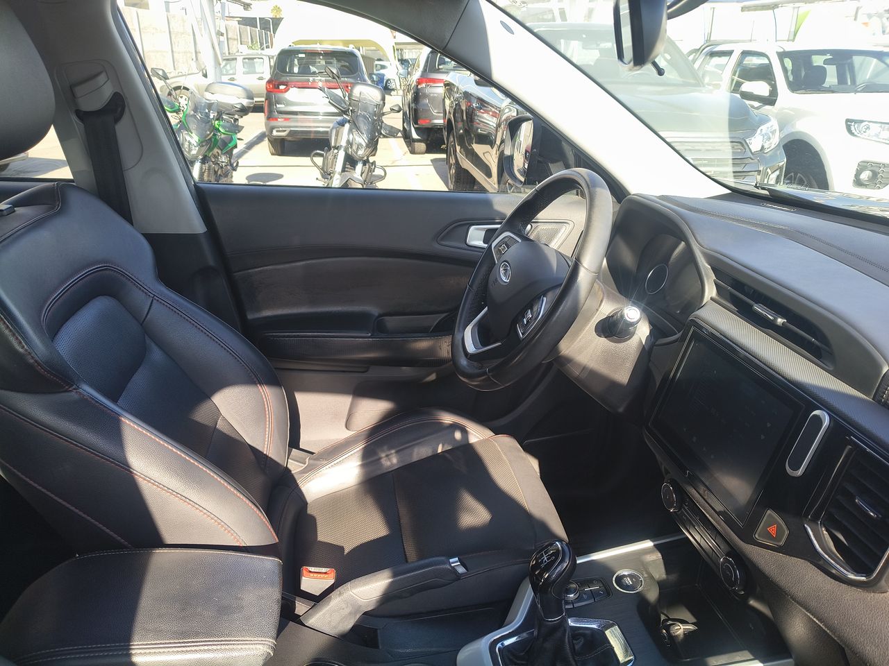 Chery Tiggo 3 — foto 9 de 22