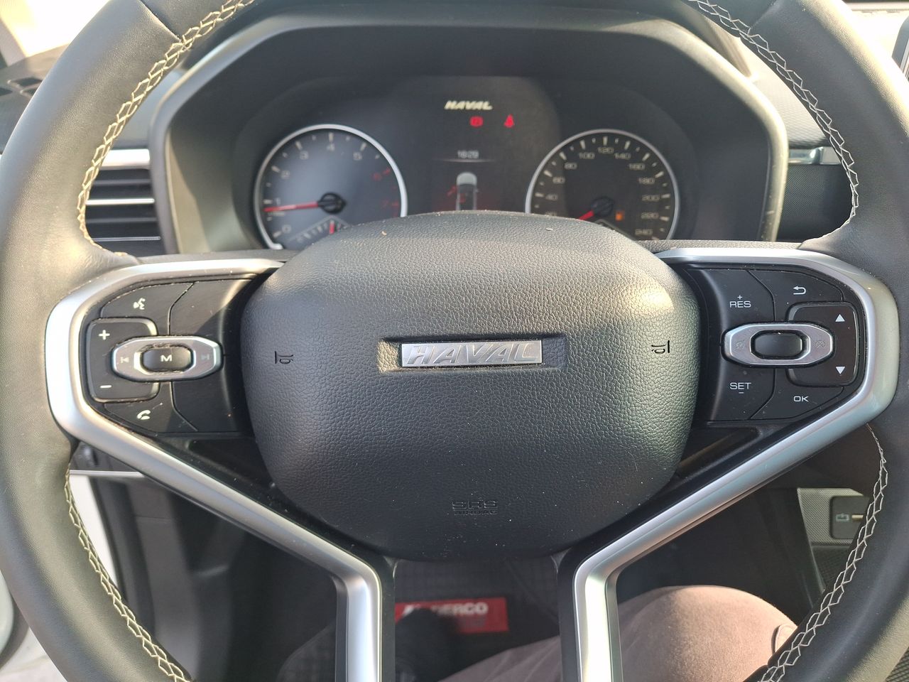 Haval Jolion — foto 25 de 31