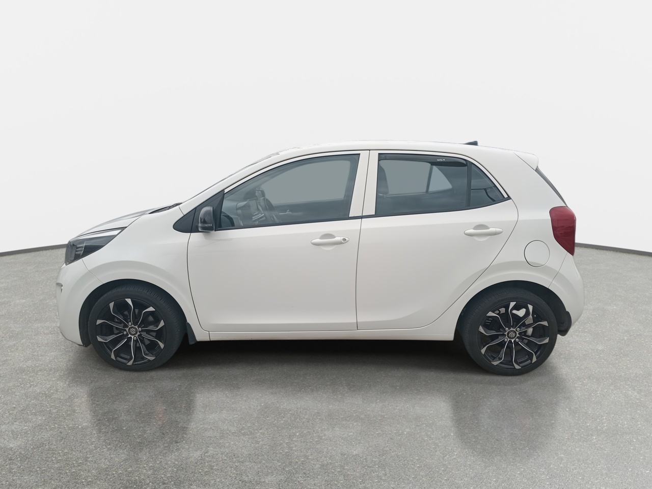 KIA - 4