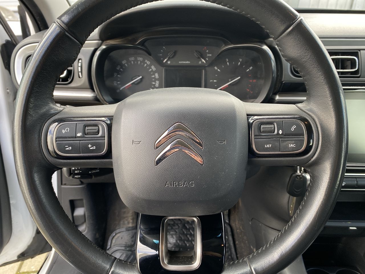 Citroën C3 — foto 20 de 27