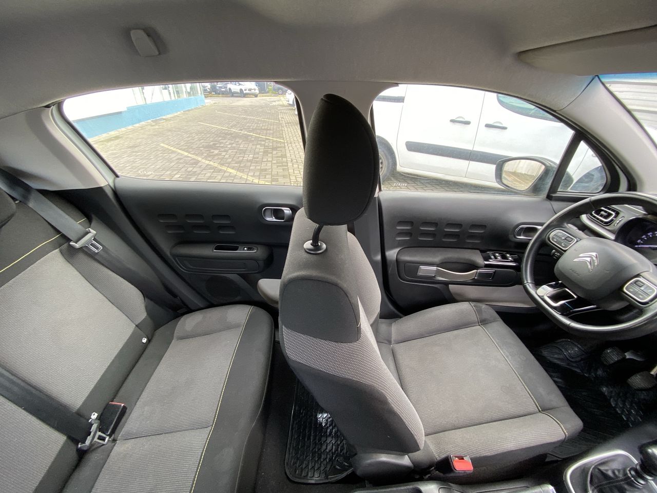 Citroën C3 — foto 8 de 27