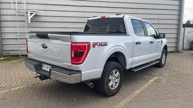 FORD - 4