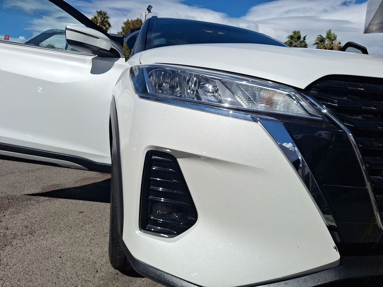 NISSAN - 12
