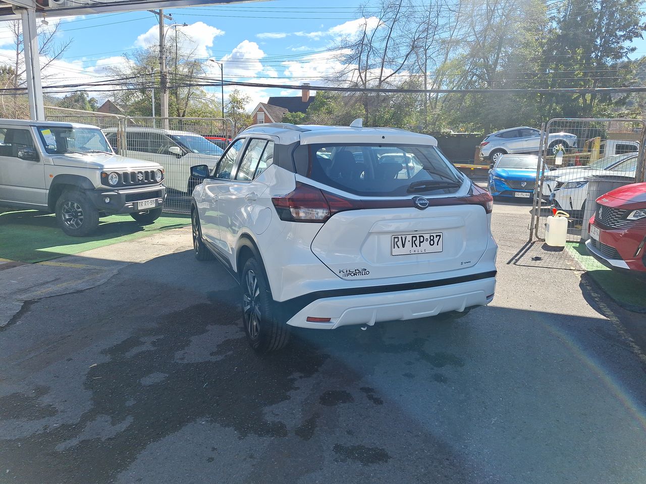 NISSAN - 6