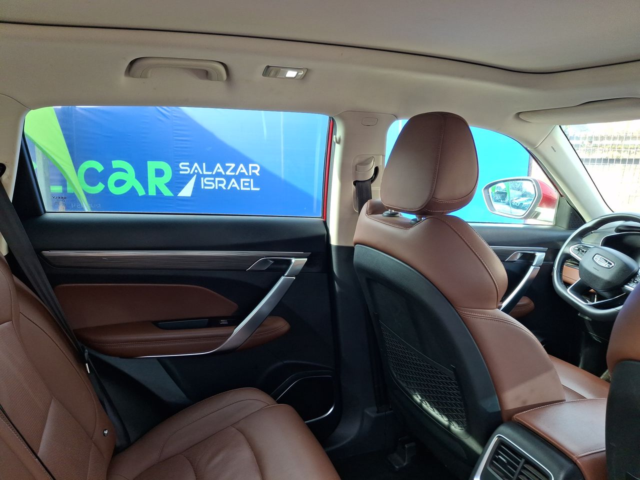 Geely Azkarra — foto 8 de 28