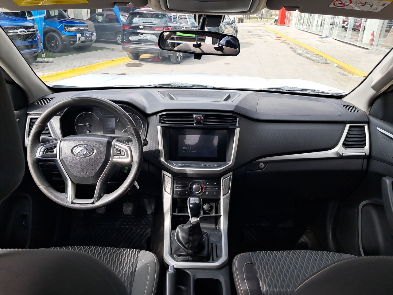 Maxus T60 — foto 23 de 25
