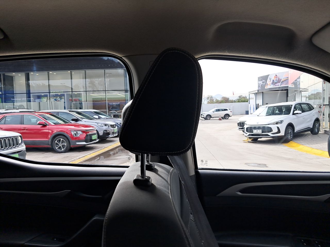 Maxus T60 — foto 8 de 25