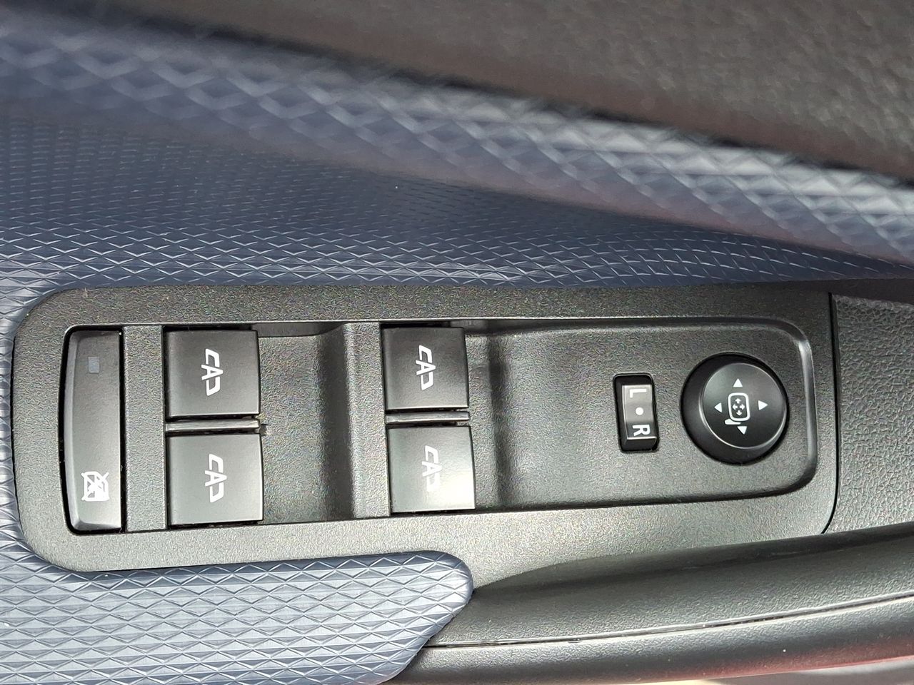 Chevrolet Tracker — foto 23 de 36