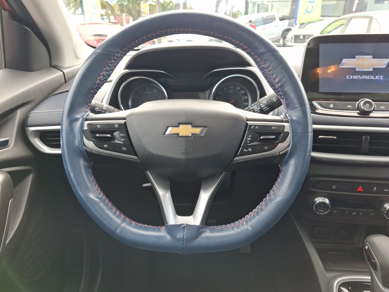 Chevrolet Tracker — foto 25 de 36
