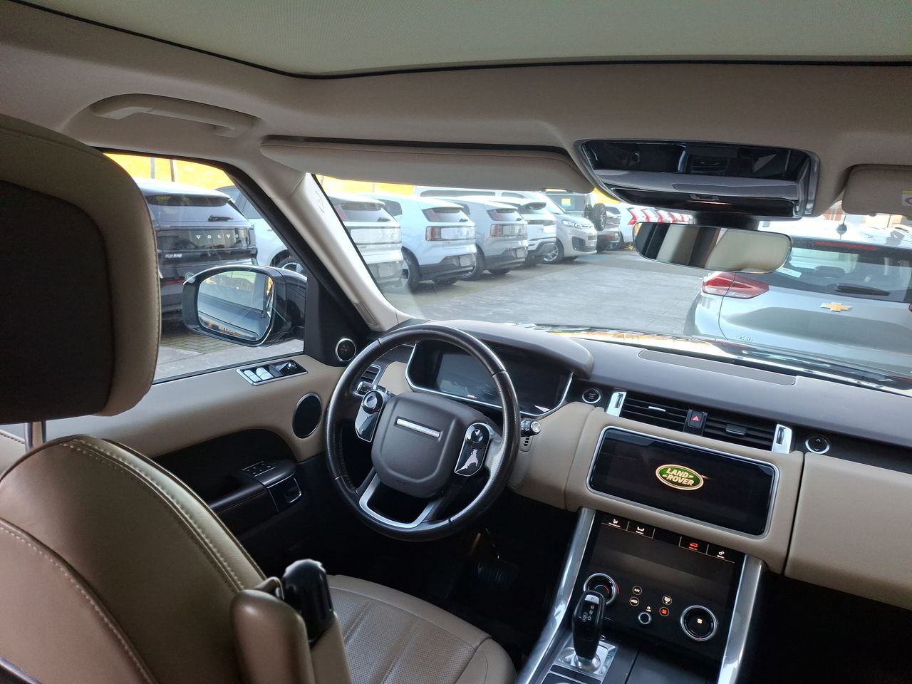 LAND ROVER - 16
