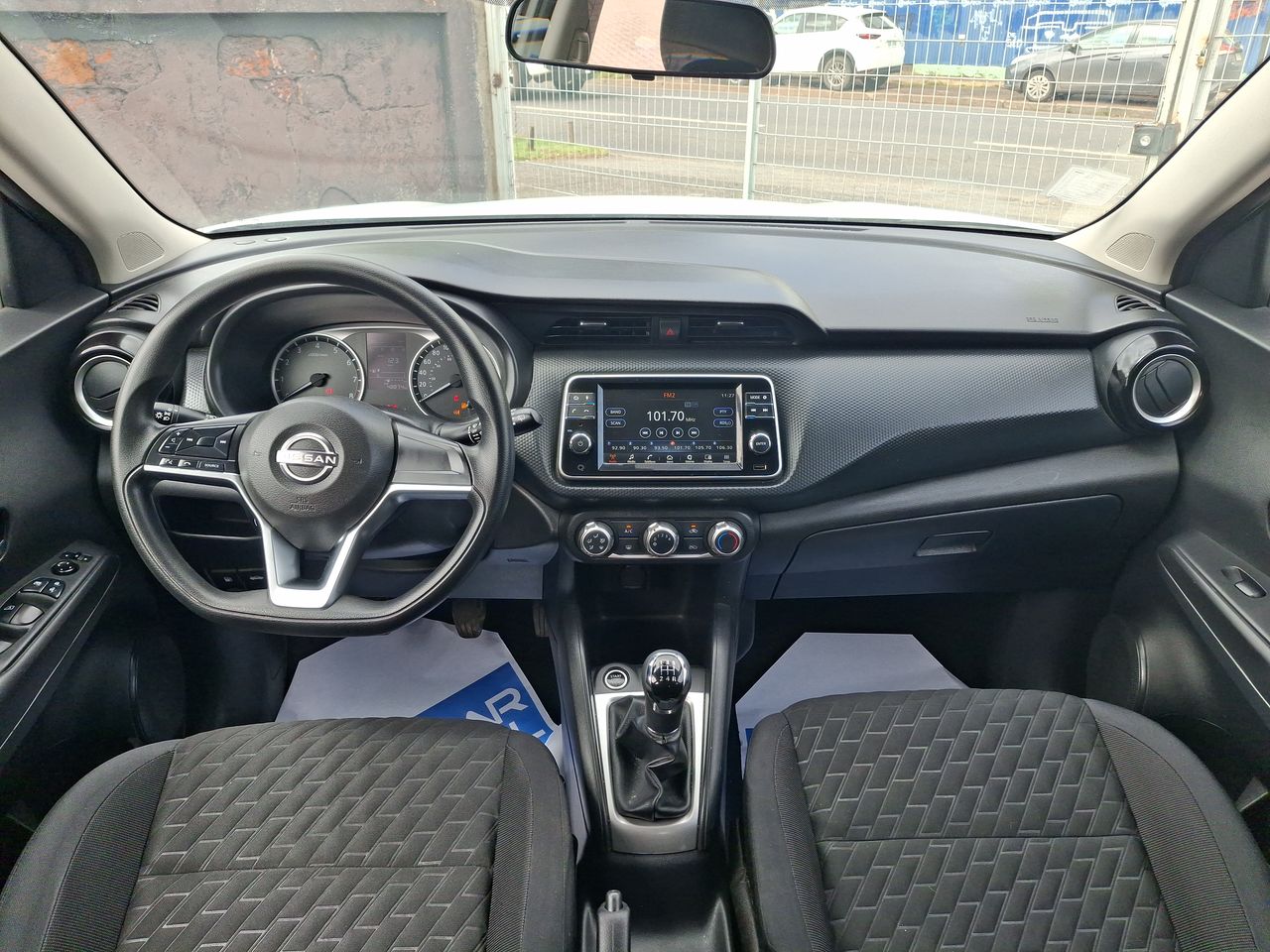 NISSAN - 30