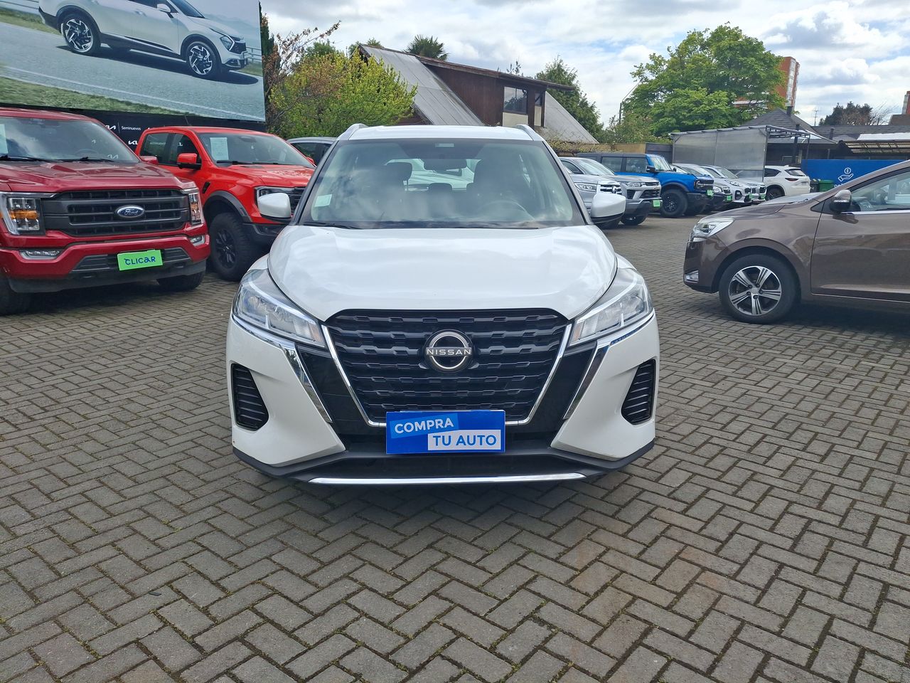 NISSAN - 2