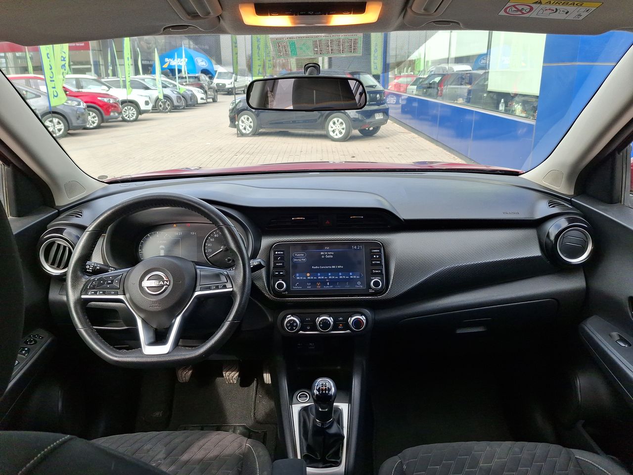 NISSAN - 31