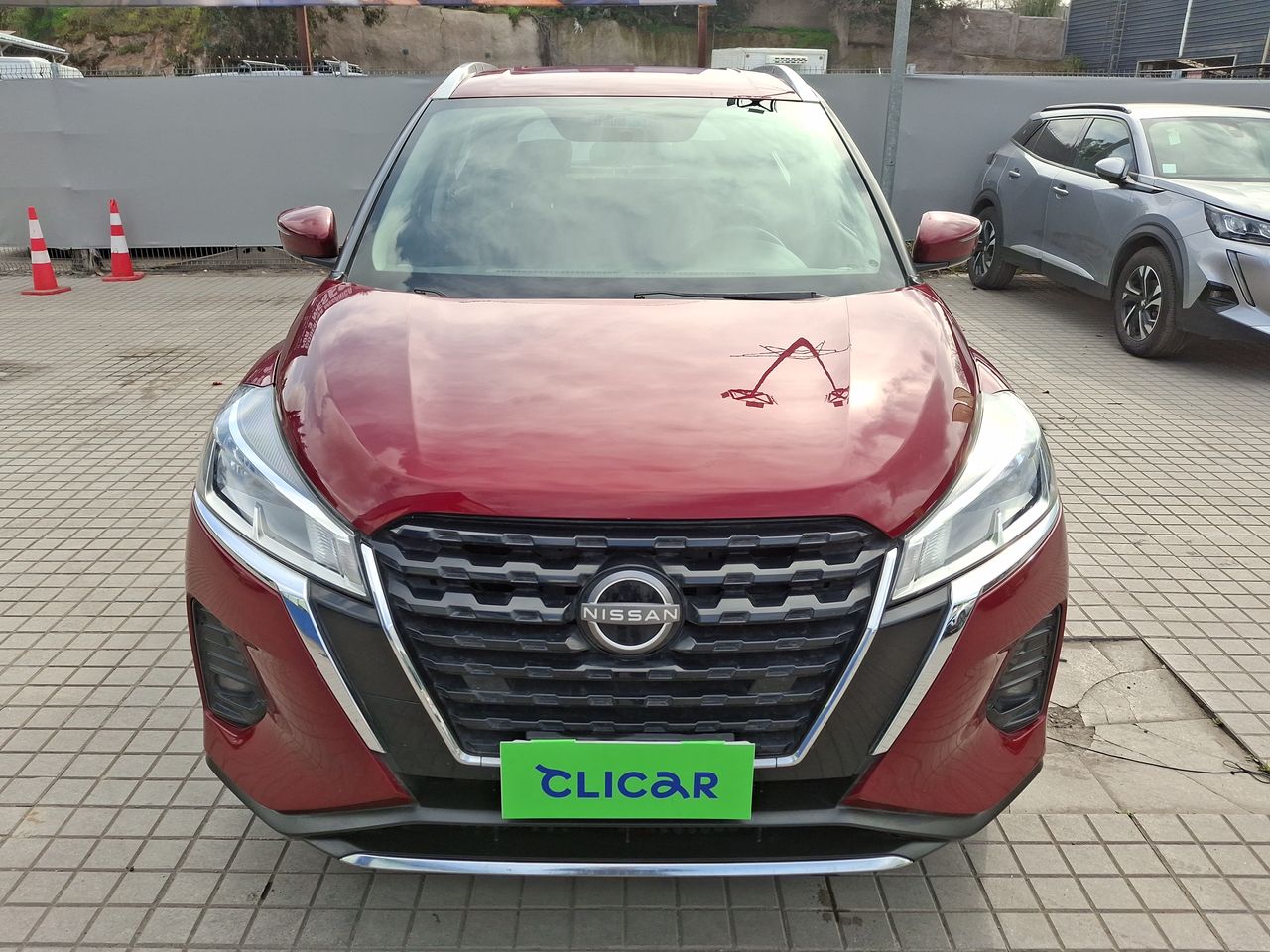 NISSAN - 2