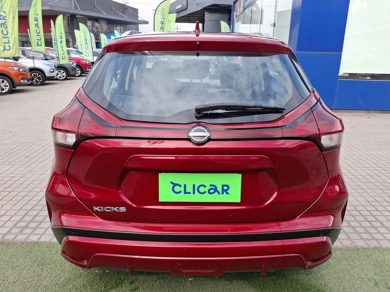 NISSAN - 6