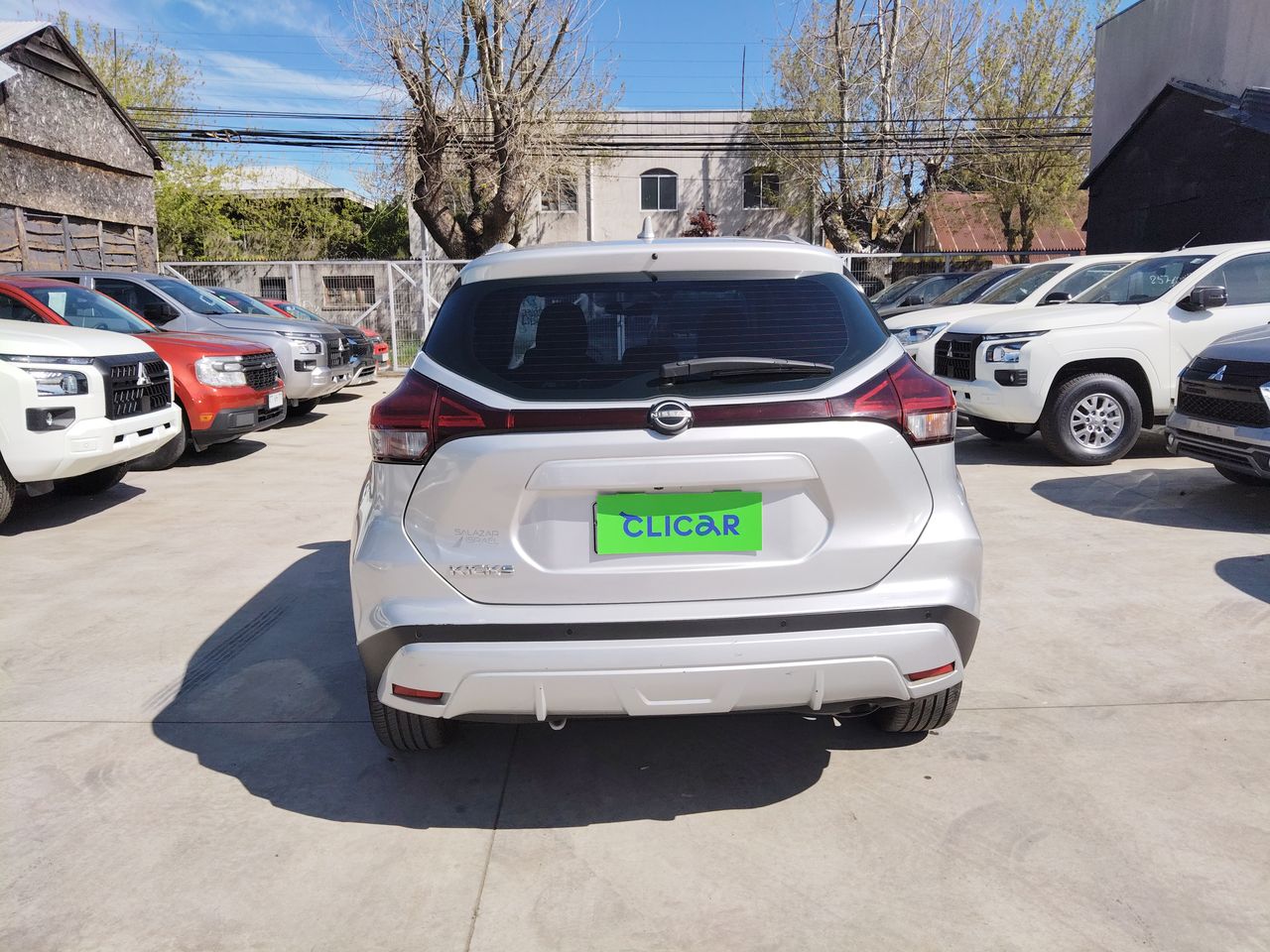 NISSAN - 6