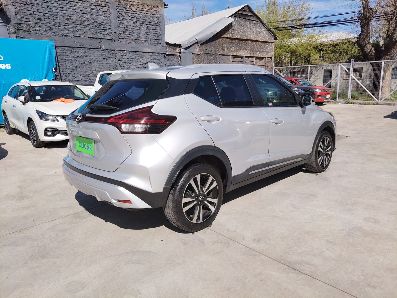 NISSAN - 7