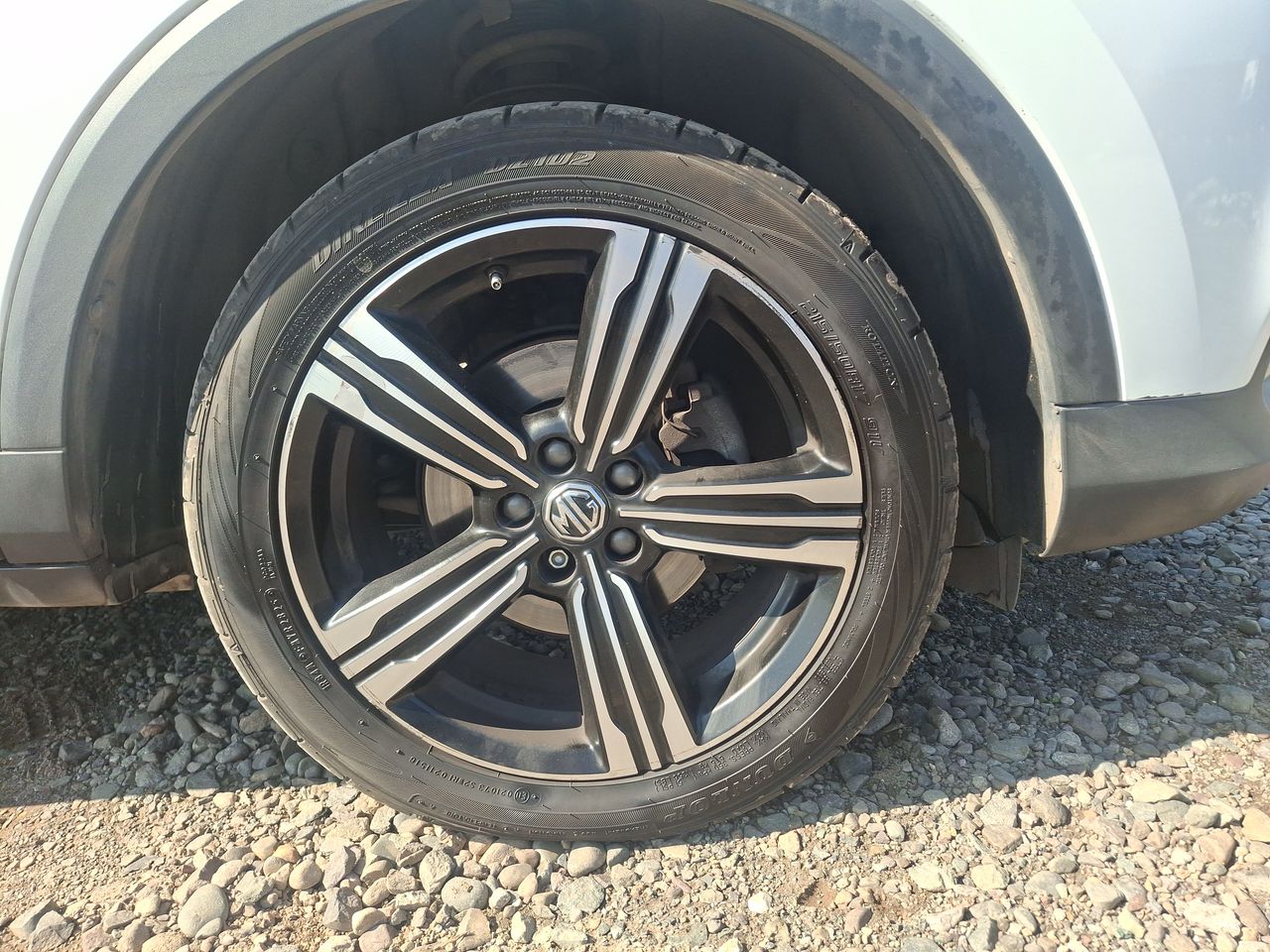 MG Zs — foto 10 de 24