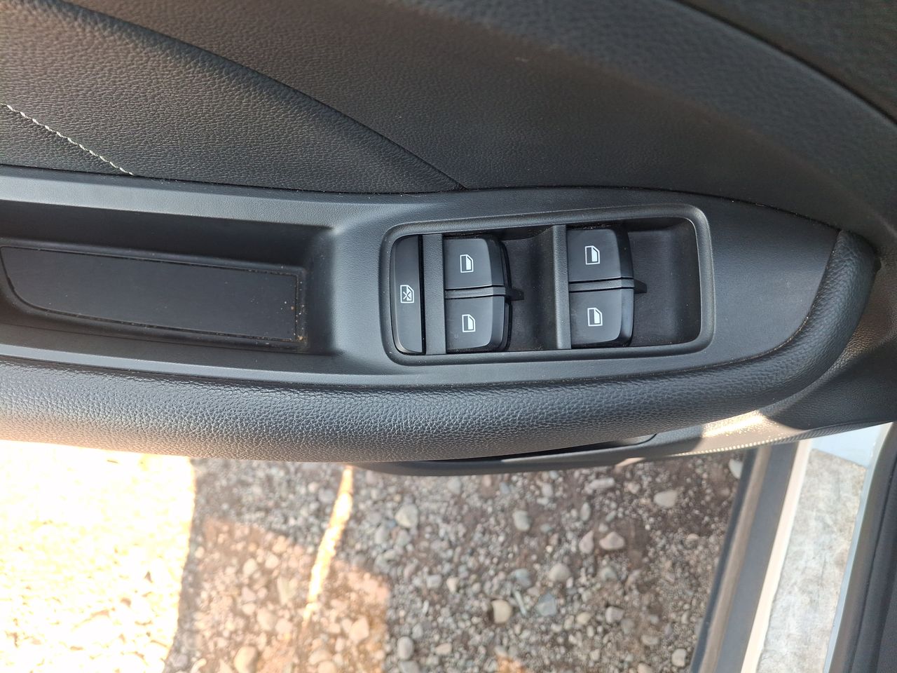 MG Zs — foto 15 de 24