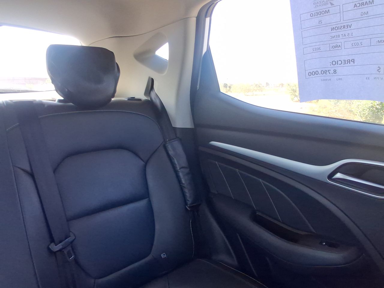 MG Zs — foto 7 de 24