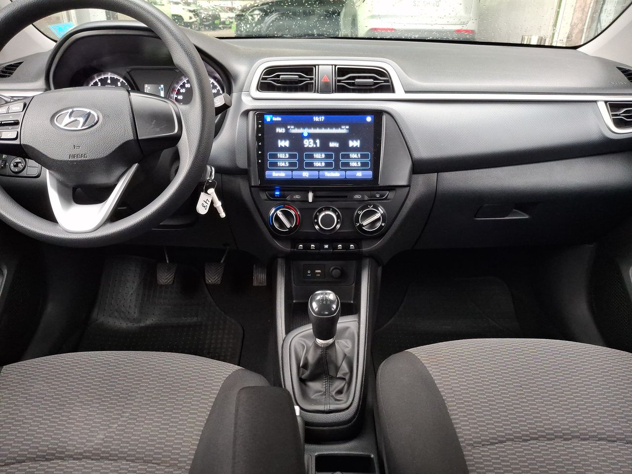 HYUNDAI - 1