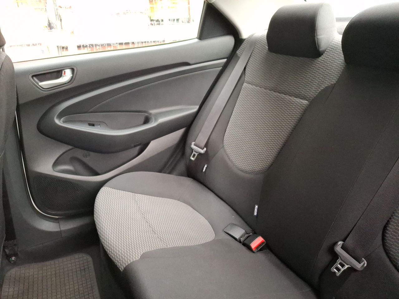 HYUNDAI - 4