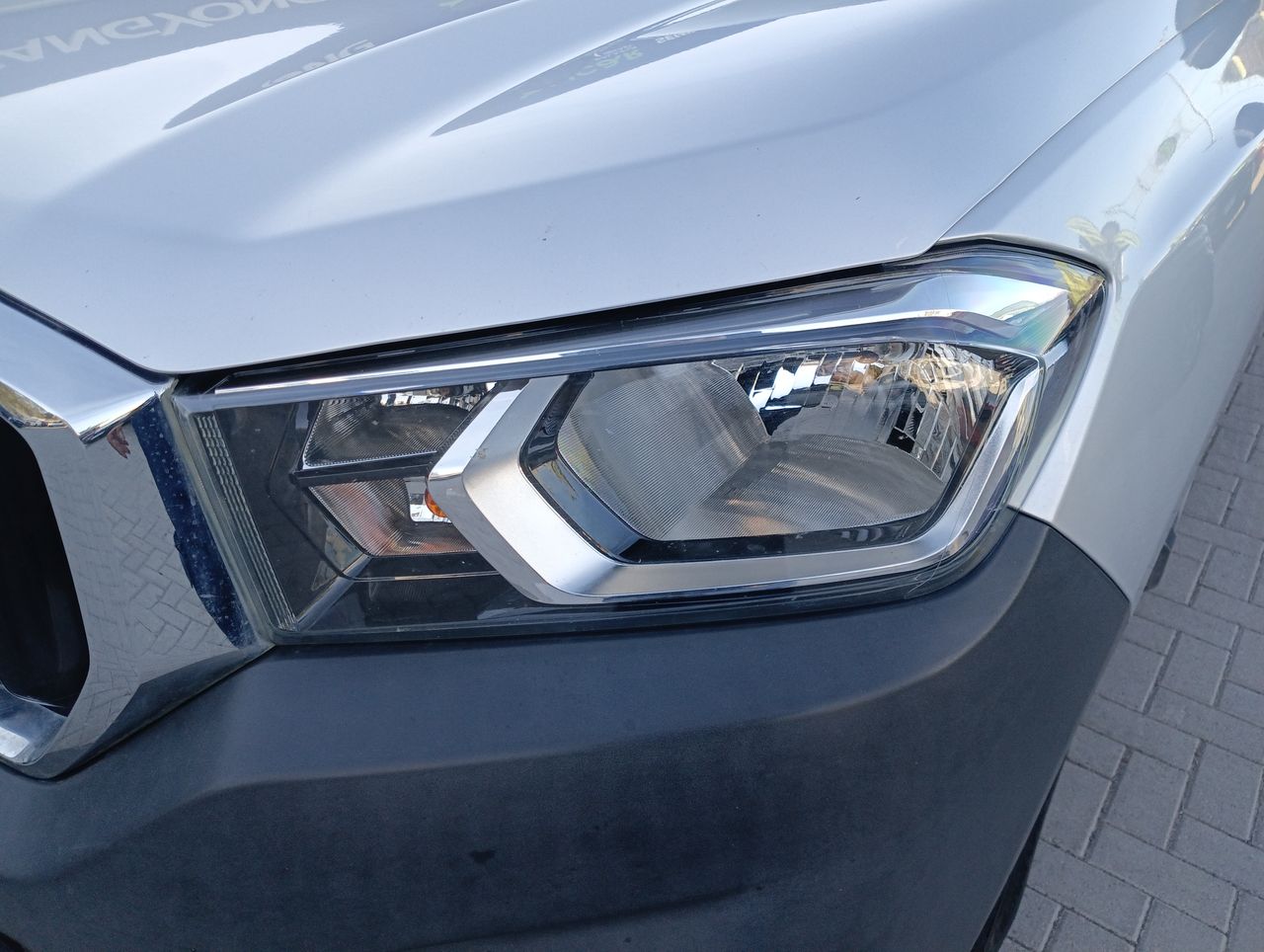 Maxus T60 — foto 9 de 24