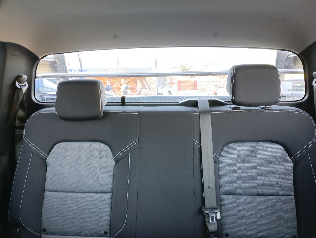 Maxus T60 — foto 5 de 24
