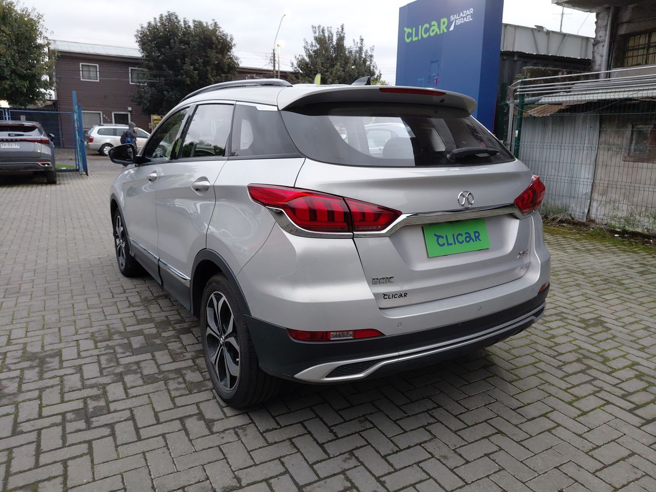 BAIC - 5