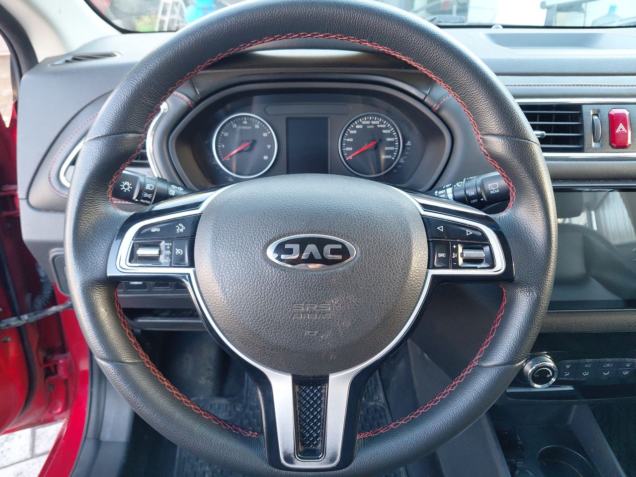 JAC Js2 — foto 16 de 26