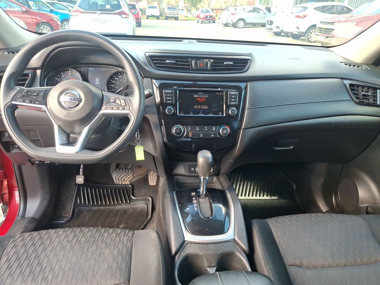 Nissan X-Trail — foto 33 de 35
