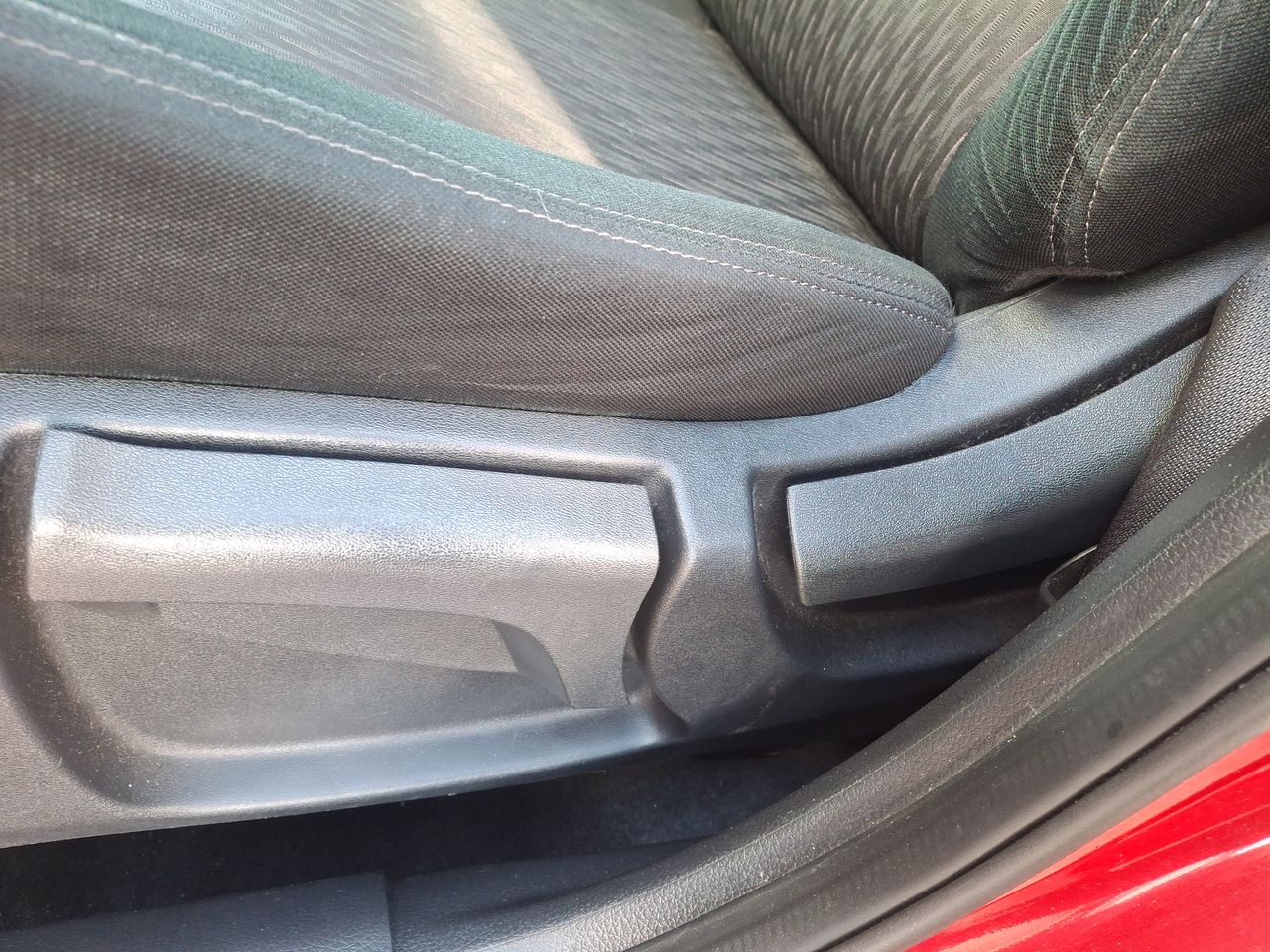 Nissan X-Trail — foto 24 de 35