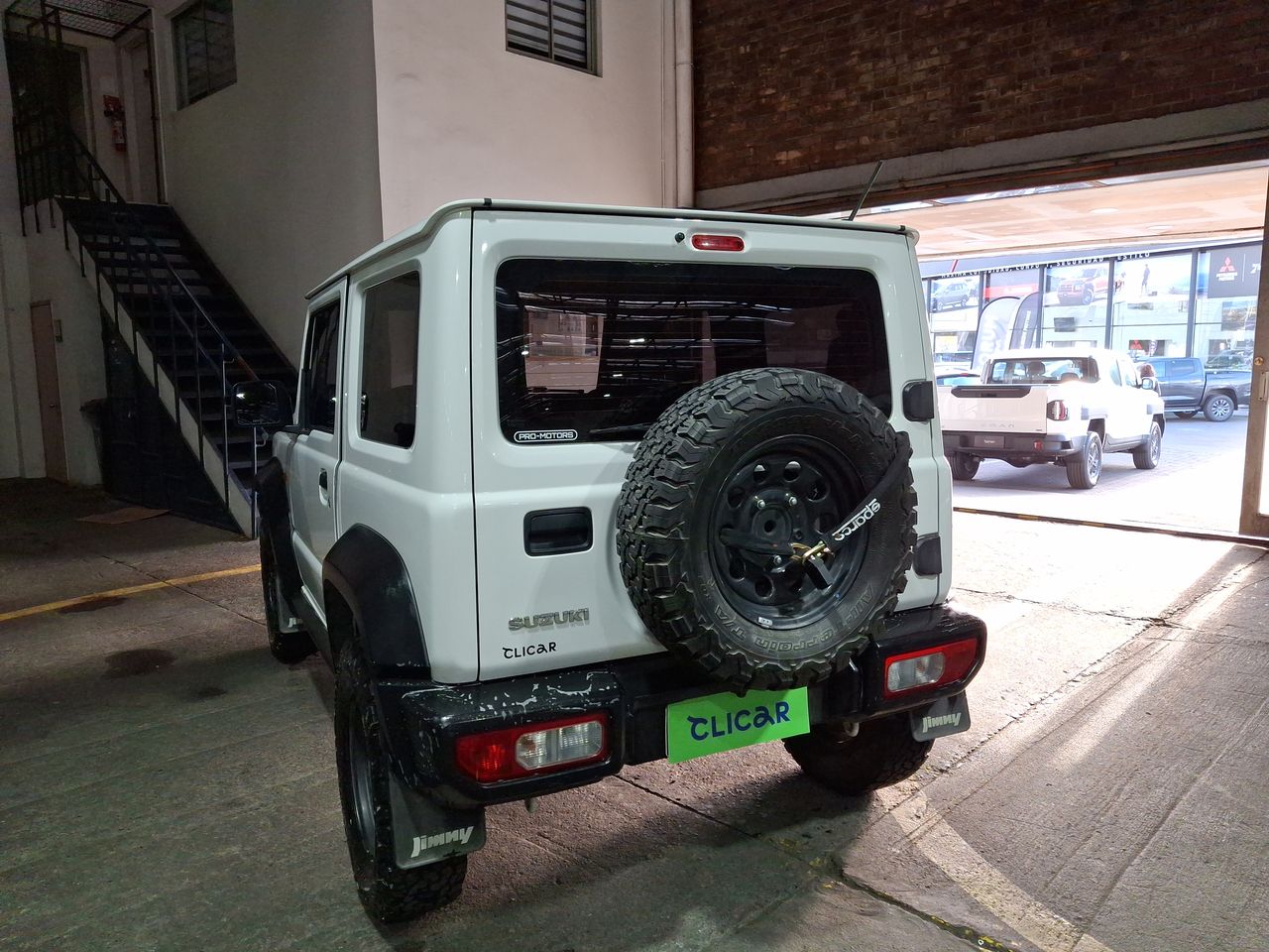 SUZUKI - 5