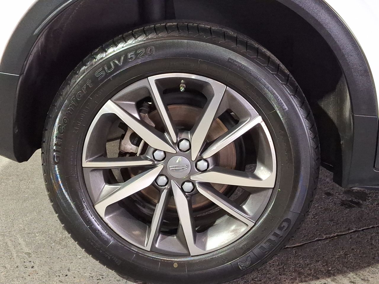 GEELY - 17