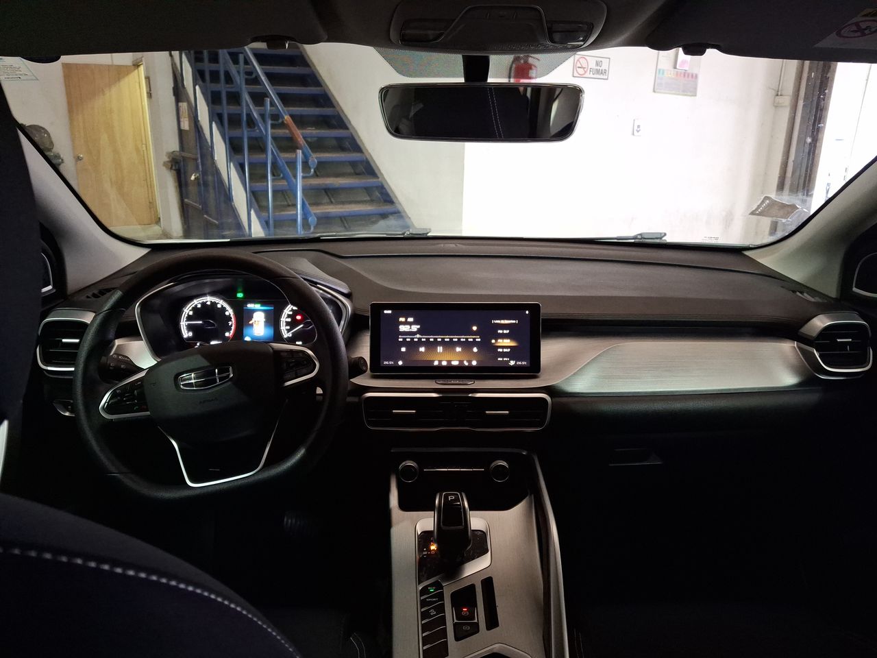 GEELY - 32