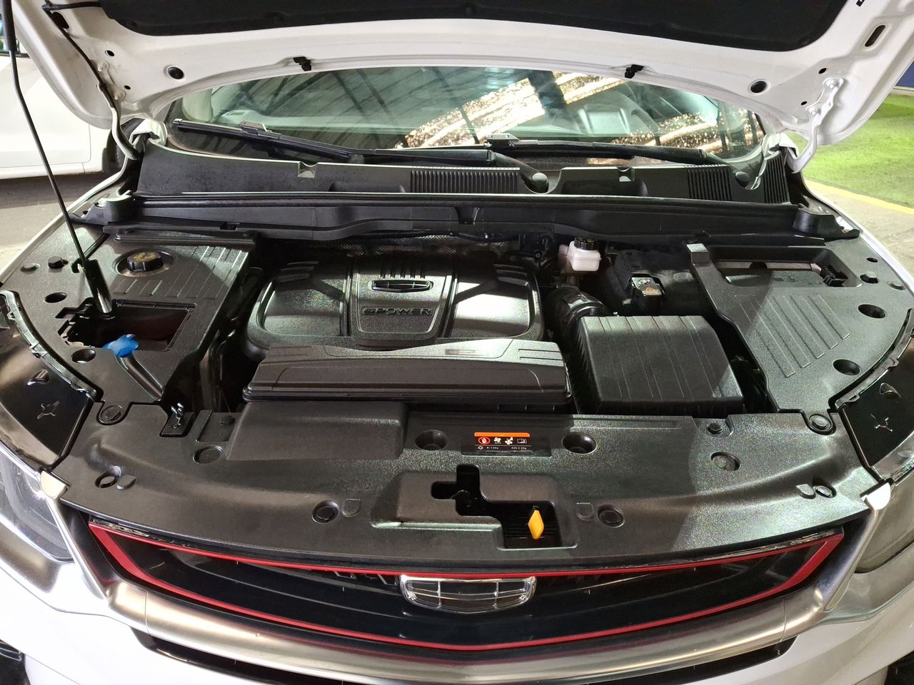 GEELY - 18