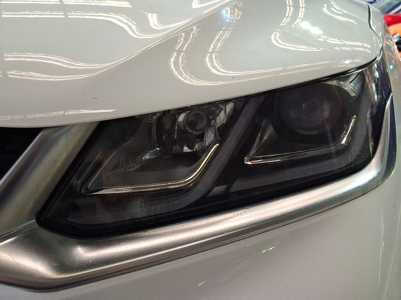 GEELY - 19
