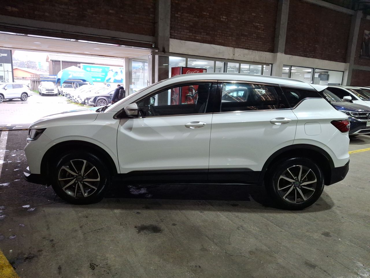 GEELY - 4