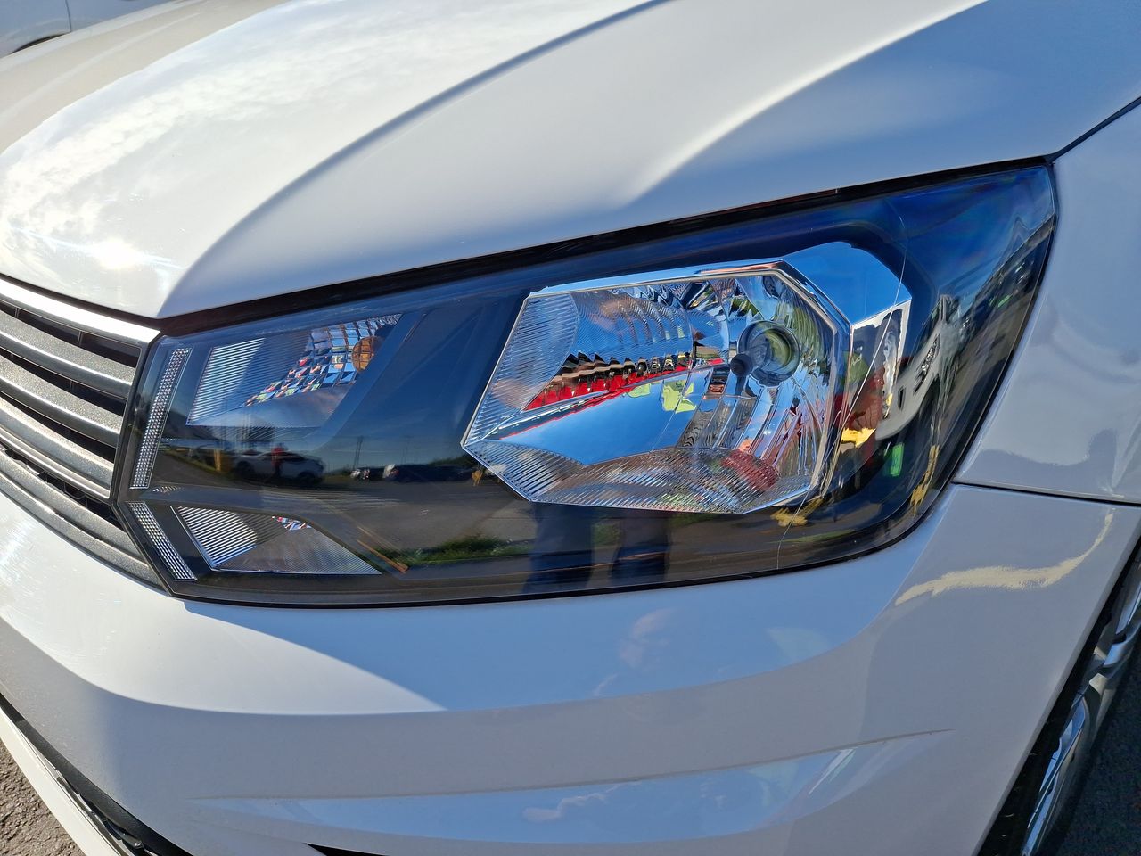 VOLKSWAGEN - 10