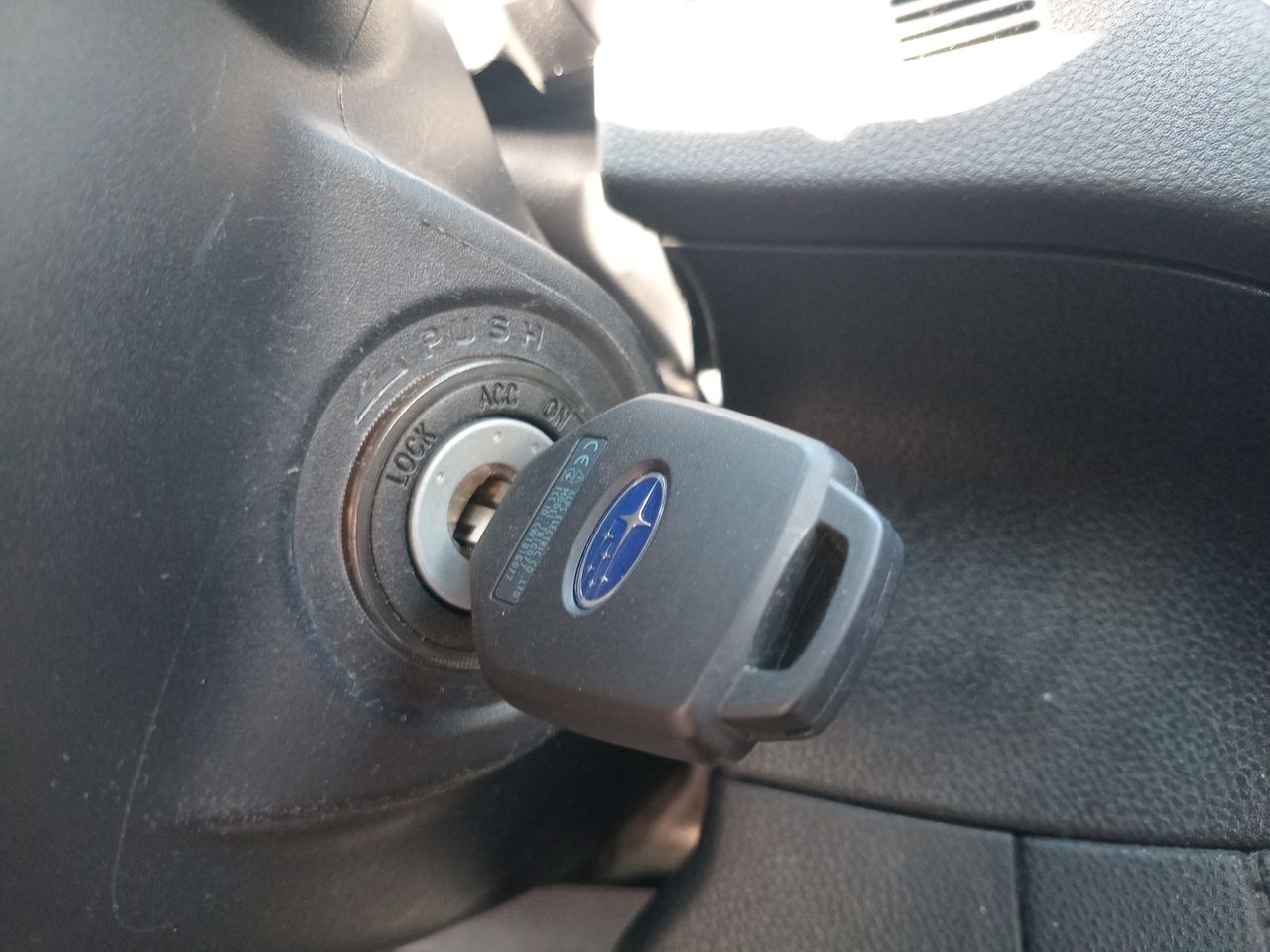Subaru Impreza — foto 26 de 26
