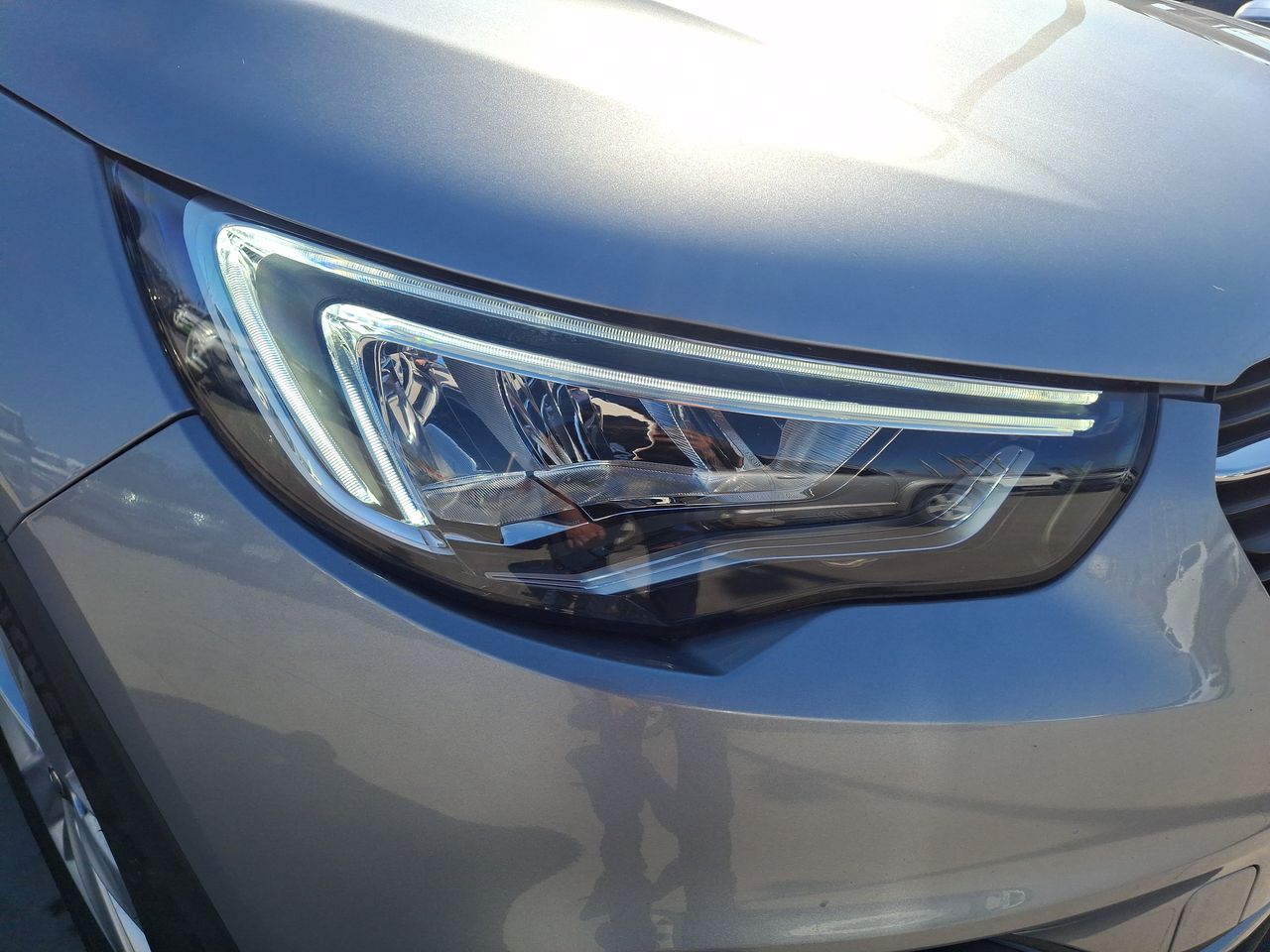 Opel Grandland — foto 19 de 31