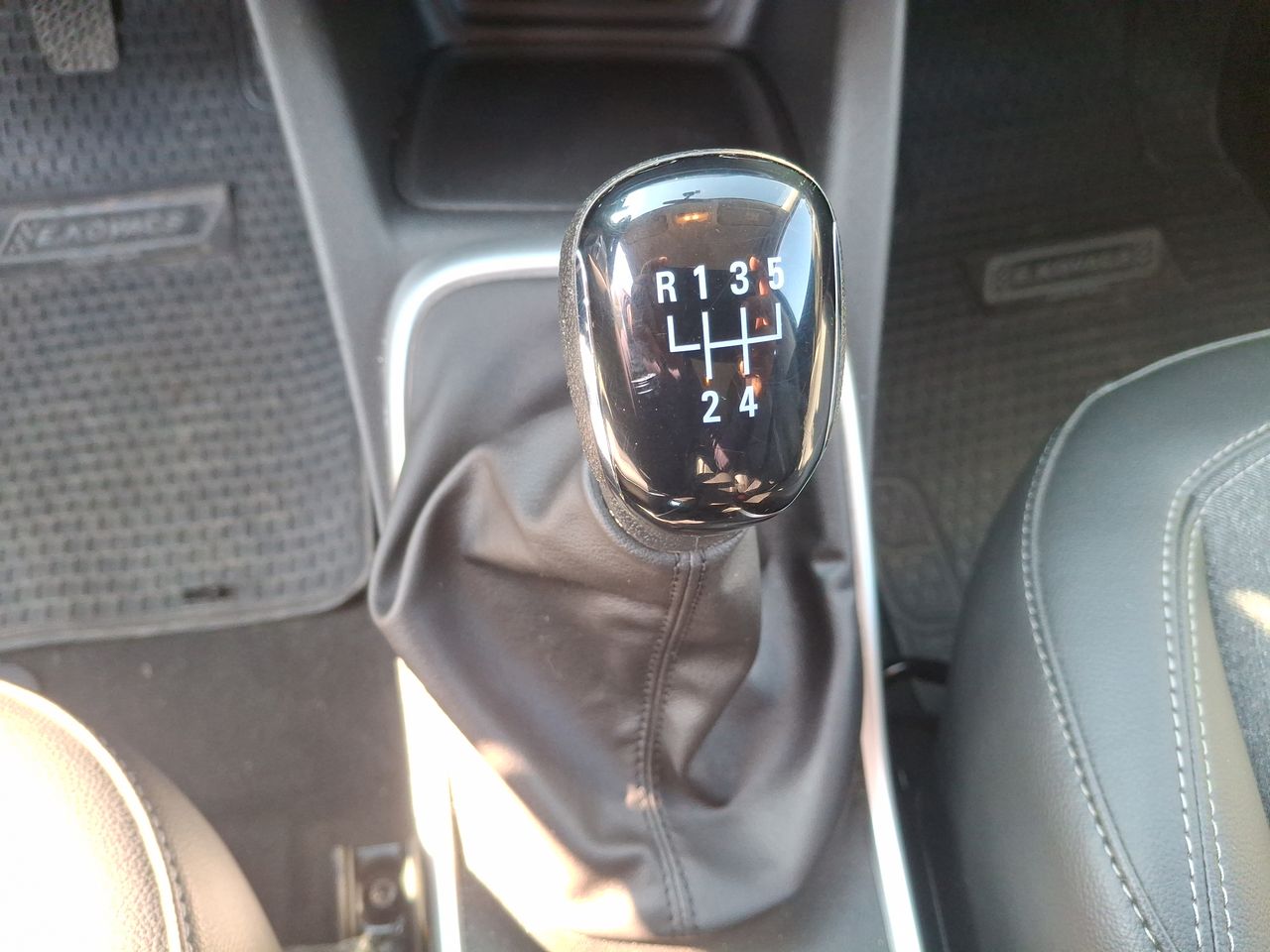 CHEVROLET - 30